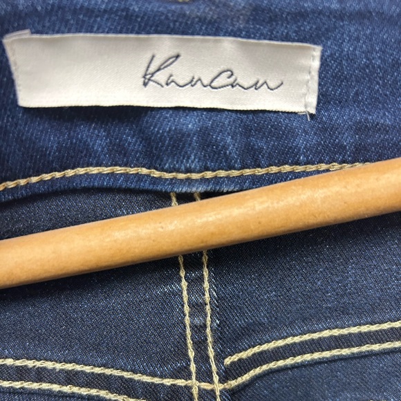 KanCan size 15/31. Great shape. Non distress. - Picture 2 of 4